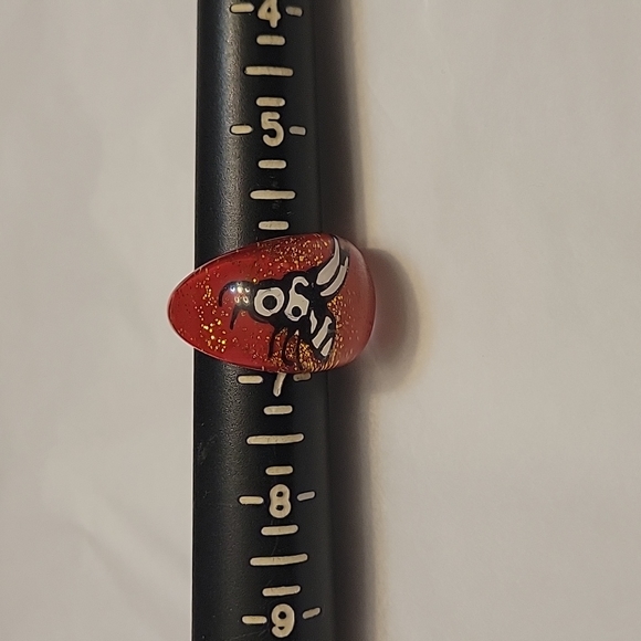 ❄️Fashion Acrylic Ring with Bee - Picture 4 of 4